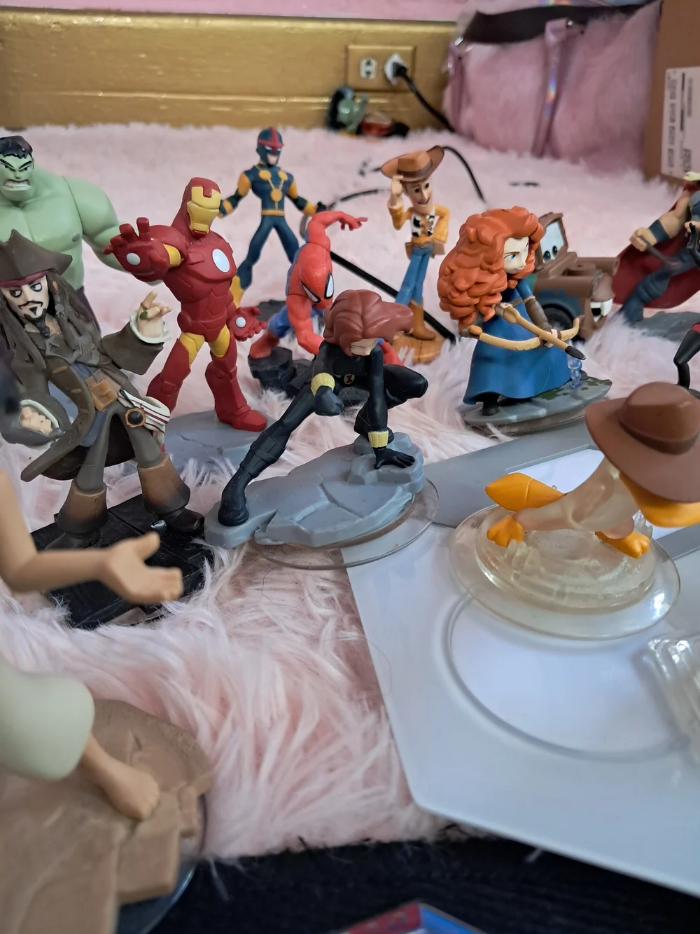 Disney Infinity Huge Lot Playable Characters & Portal 27 Piece Set